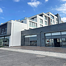 Ekor Elegance Hotel
